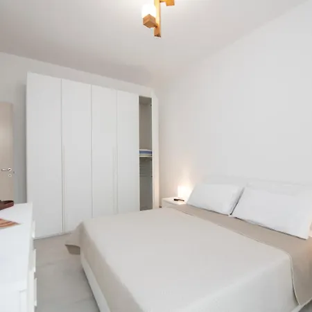 Holiday home Casa Celeste Con Piscina Privata A *